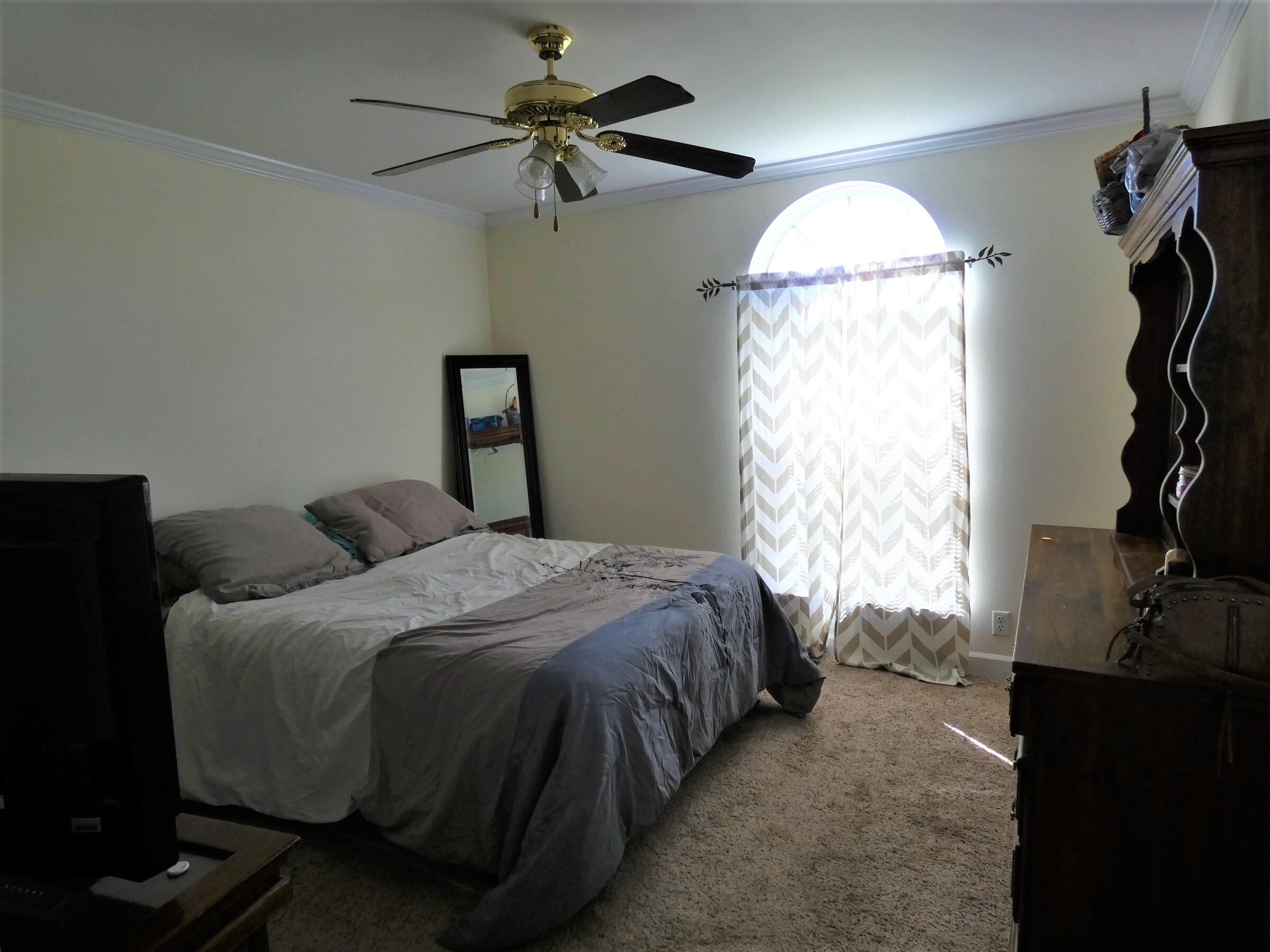 530 Hurtt Road Chickamauga, GA 30707 - Photo 7 of 14 P1000911 (2)