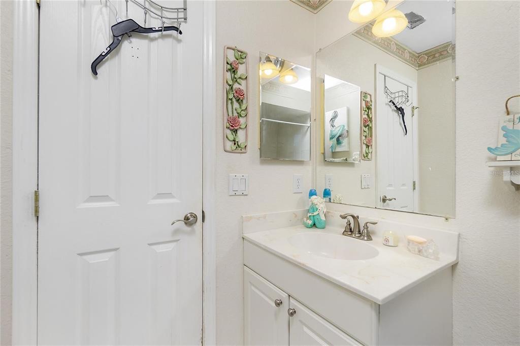 6103 Fabian Road North Port, FL 34287 - Photo 27 of 28 Gallery Image 27