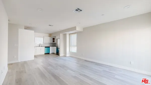 $4,400 | 307 Rosemont Avenue, Unit 1/2, Los Angeles, CA 90026