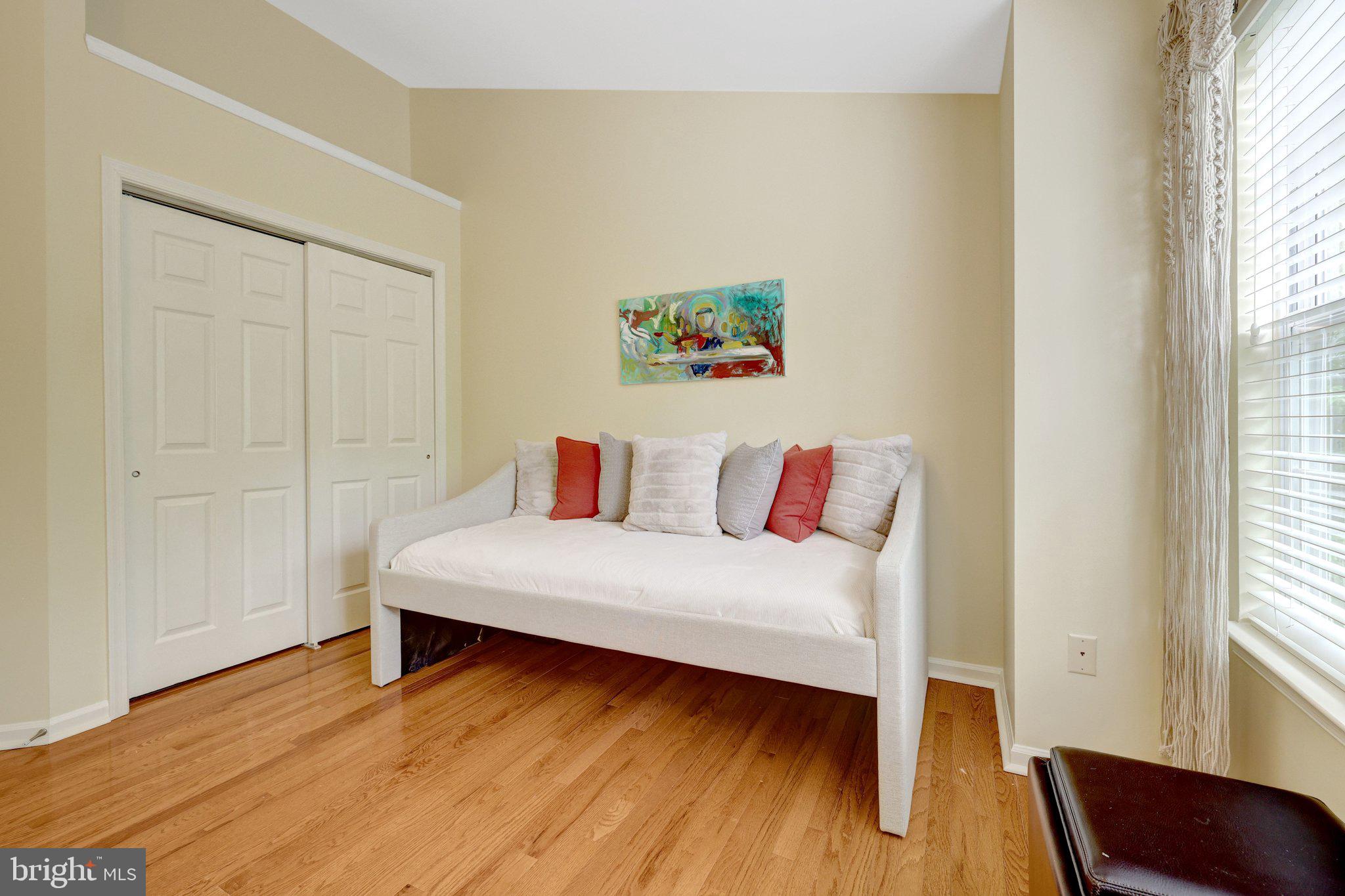 1224 Wild Hawthorn Way Reston, VA 20194 - Photo 35 of 71