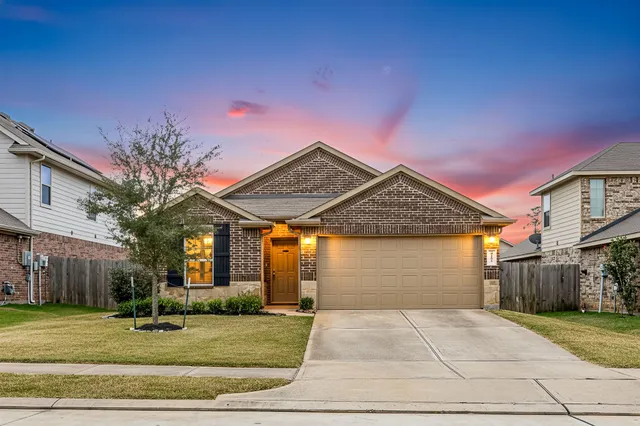 $285,000 | 14107 Windigo Court, Conroe, TX 77384