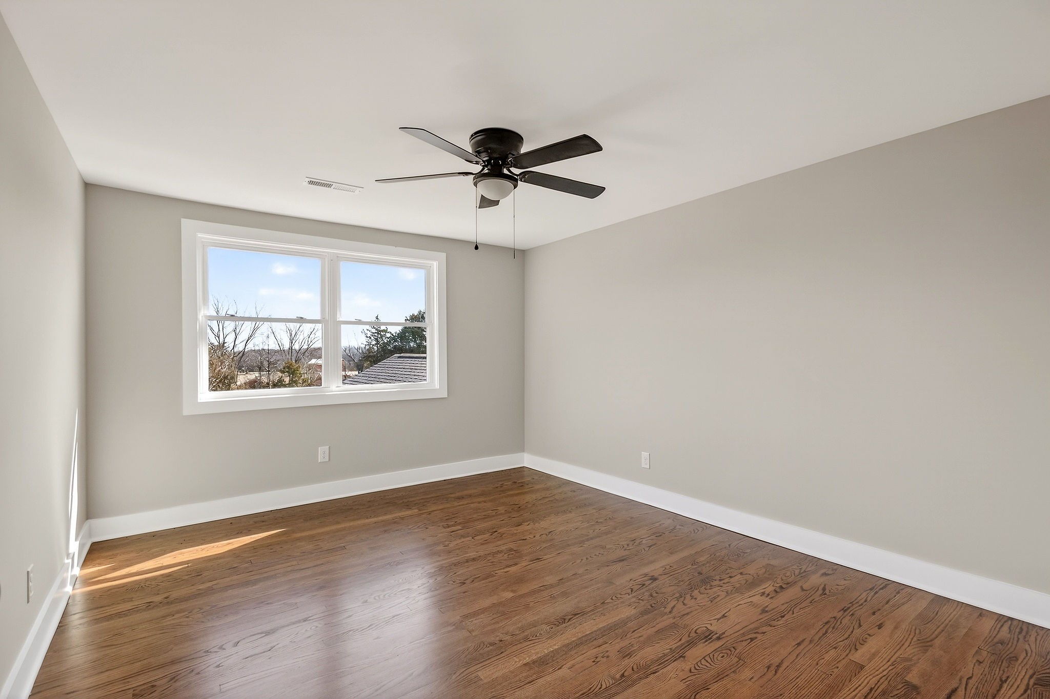 698 Mike Muncey Road McMinnville, TN 37110 - Photo 29 of 71