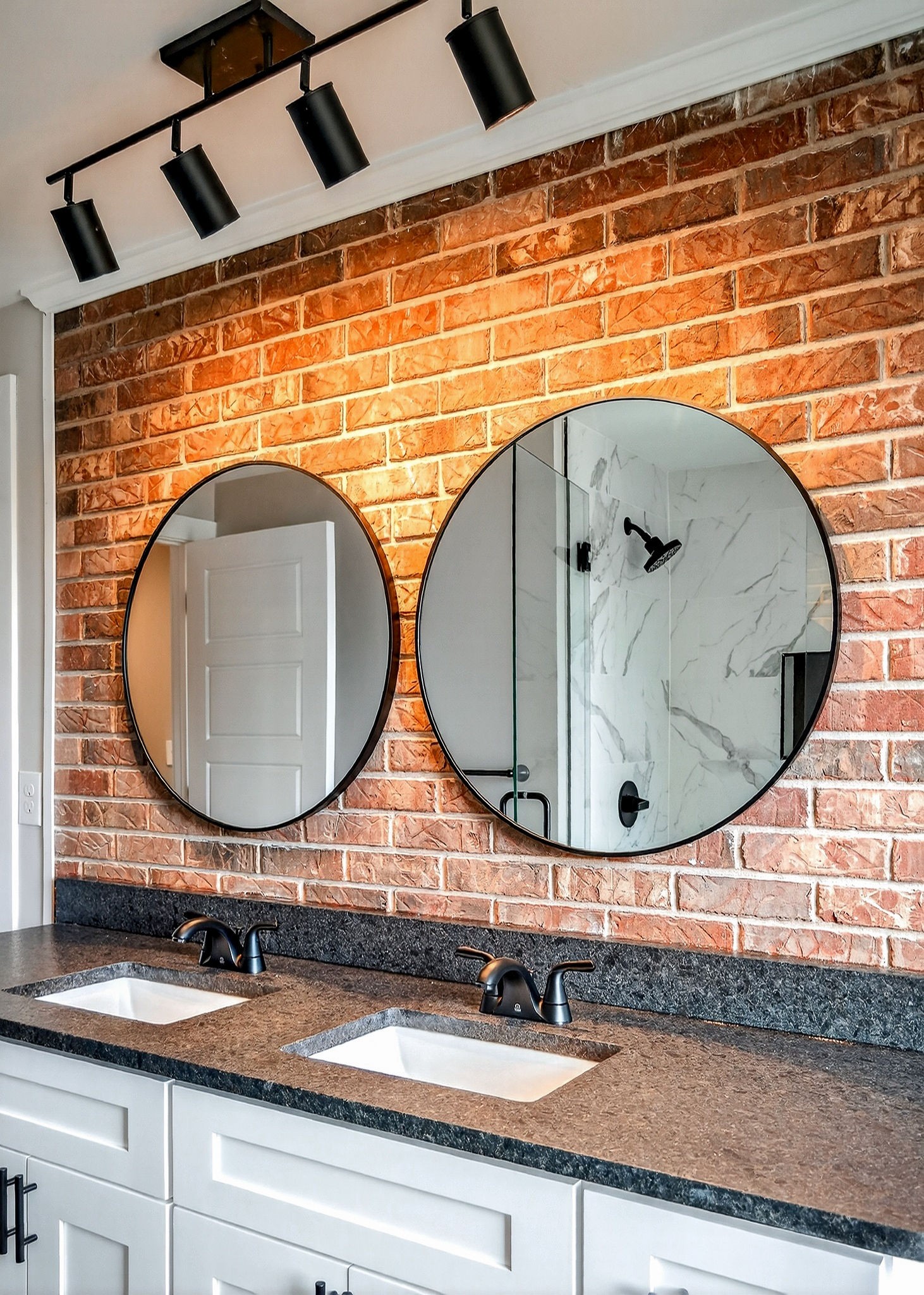 698 Mike Muncey Road McMinnville, TN 37110 - Photo 34 of 71 a bathroom with a sink and a mirror