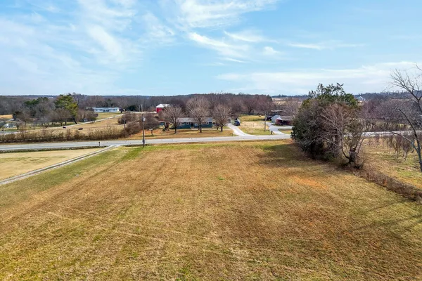 $849,900 | 698 Mike Muncey Road, McMinnville, TN 37110