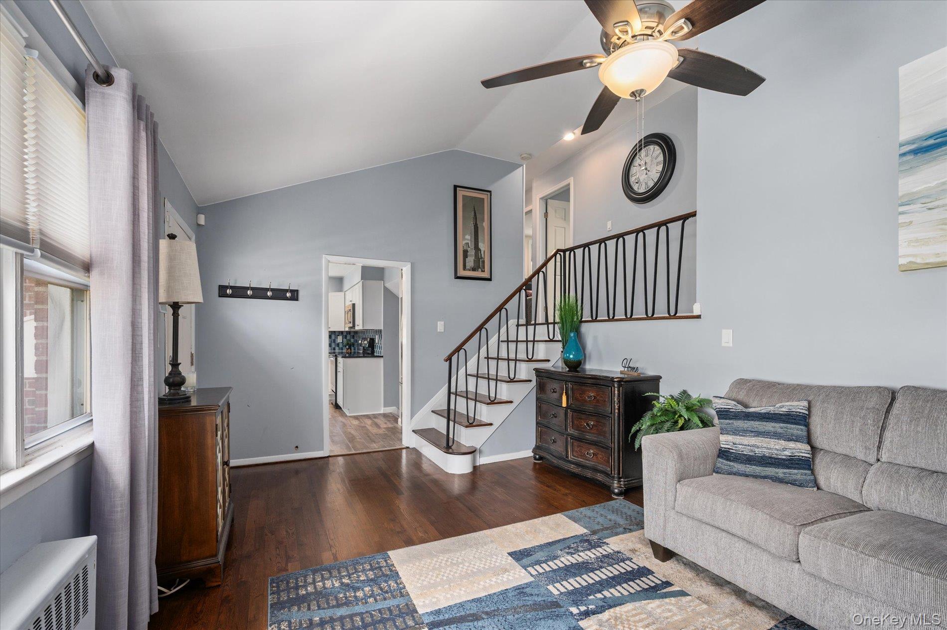 330 Woods Road North Babylon, NY 11703 - Photo 5 of 21