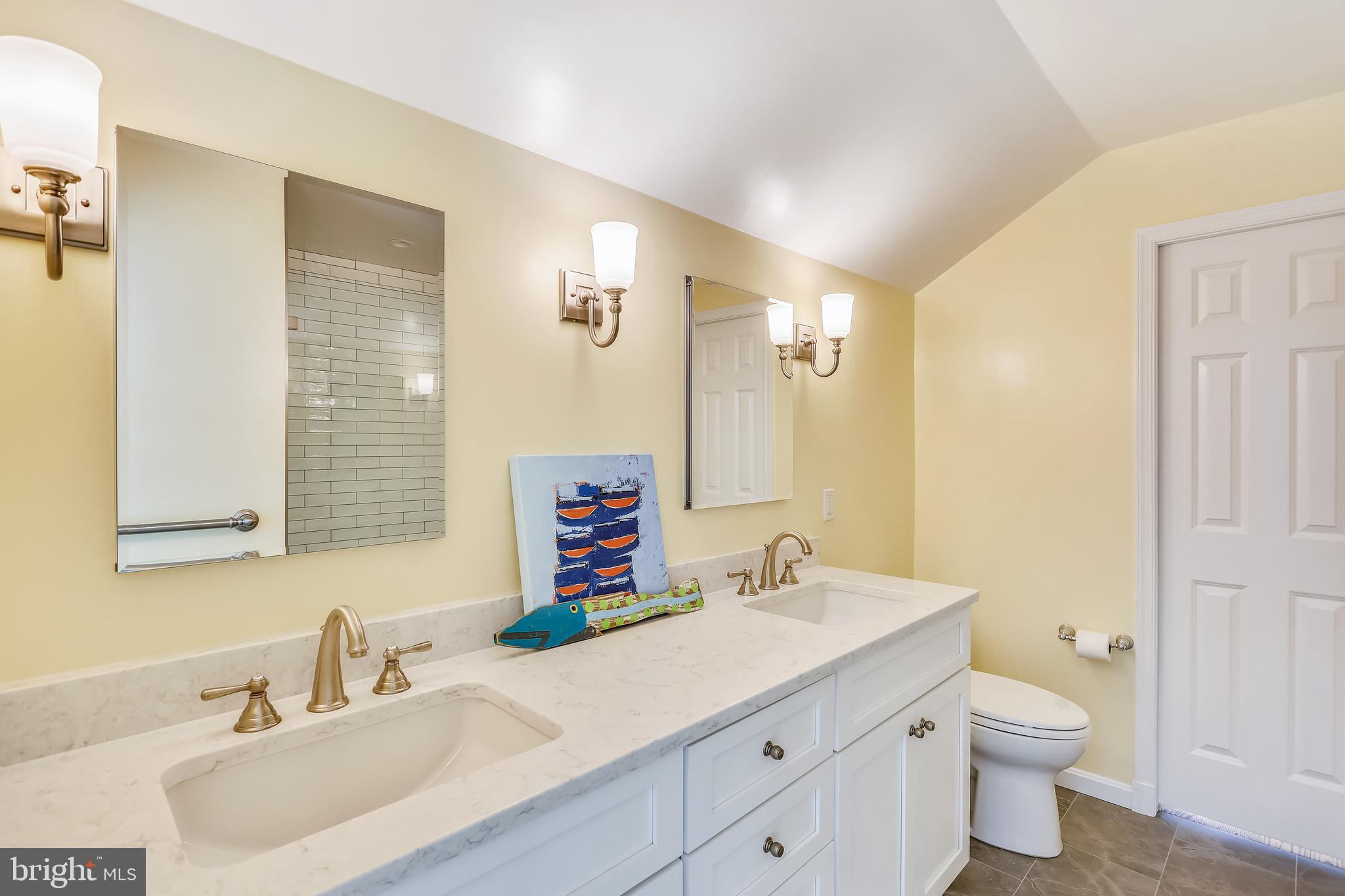4412 Boxwood Road Bethesda, MD 20816 - Photo 50 of 77 Jack & Jill bath