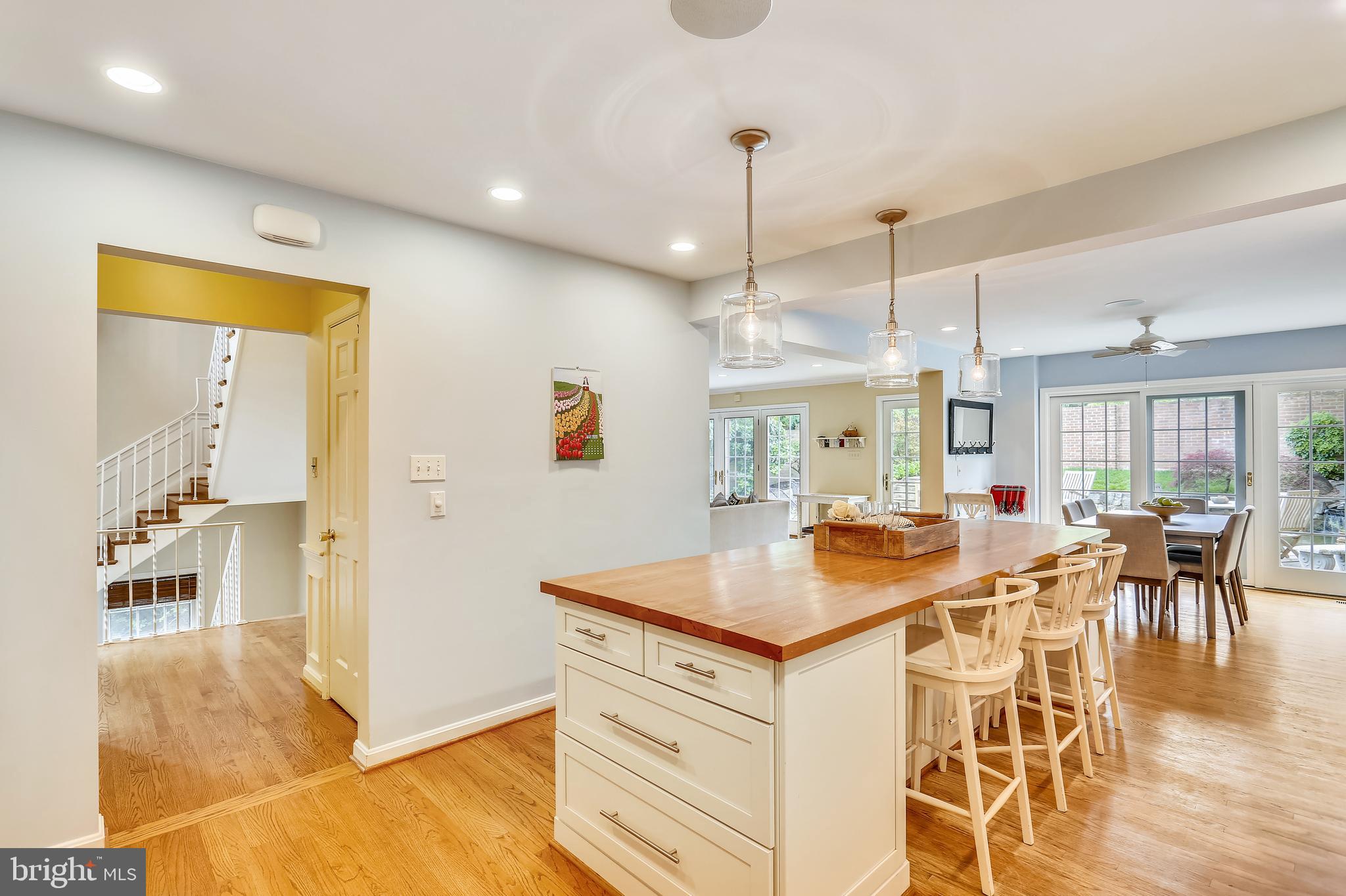 4412 Boxwood Road Bethesda, MD 20816 - Photo 8 of 77 Two sided breakfast bar