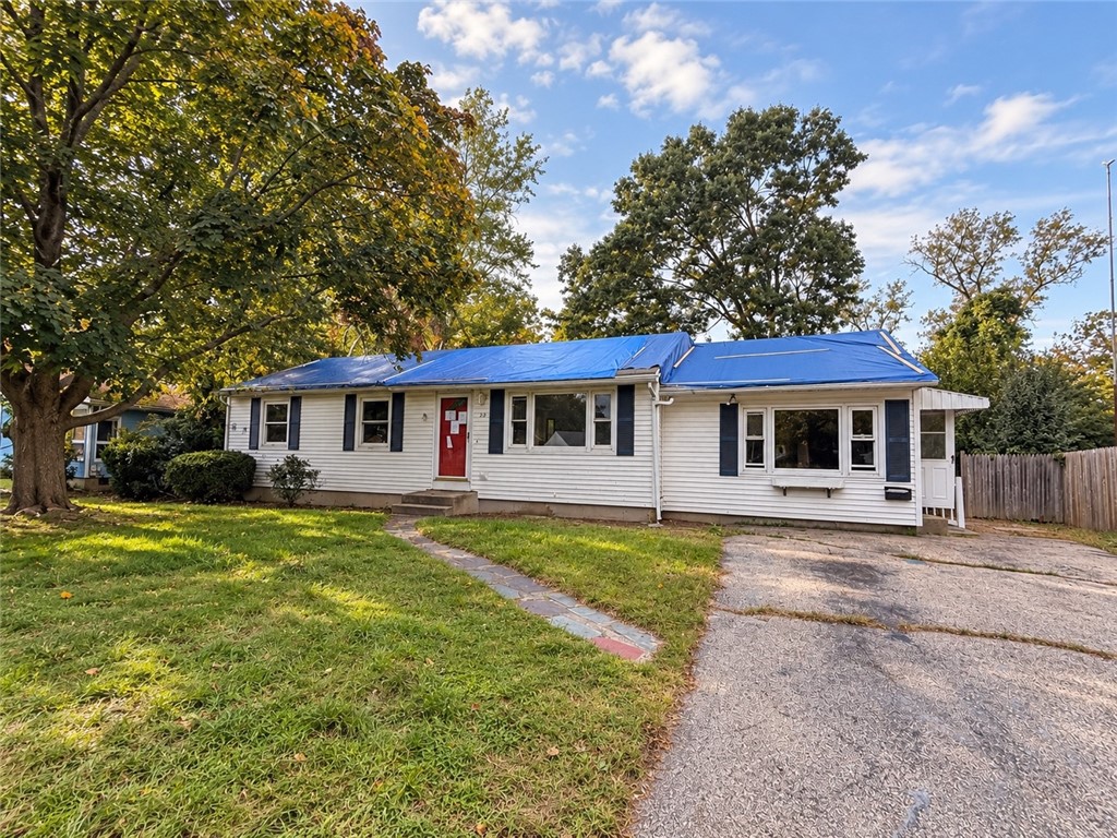 89 Cushing Road Warwick, RI 02888 - Photo 2 of 15 Gallery Image 2