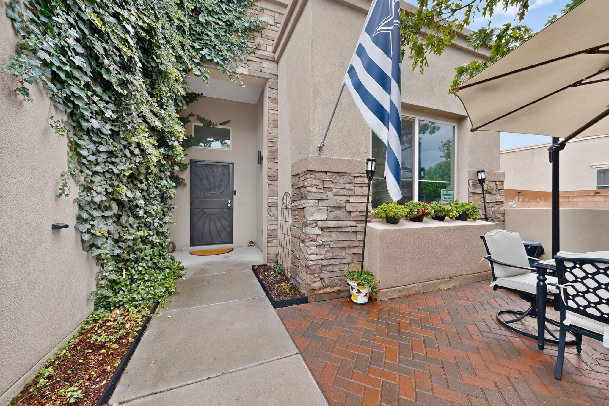 8312 Hawk Eye Road Northwest Albuquerque, NM 87120 - Photo 7 of 59 Gallery Image 7
