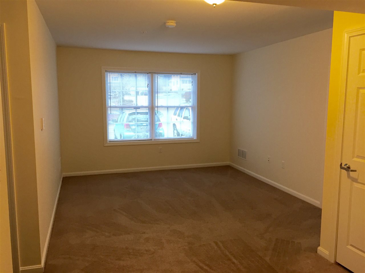 100 Sentinel Court, Unit 111 Manchester, NH 03103 - Photo 12 of 35