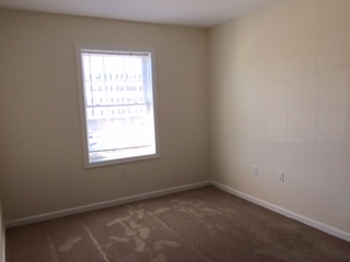 100 Sentinel Court, Unit 111 Manchester, NH 03103 - Photo 17 of 35