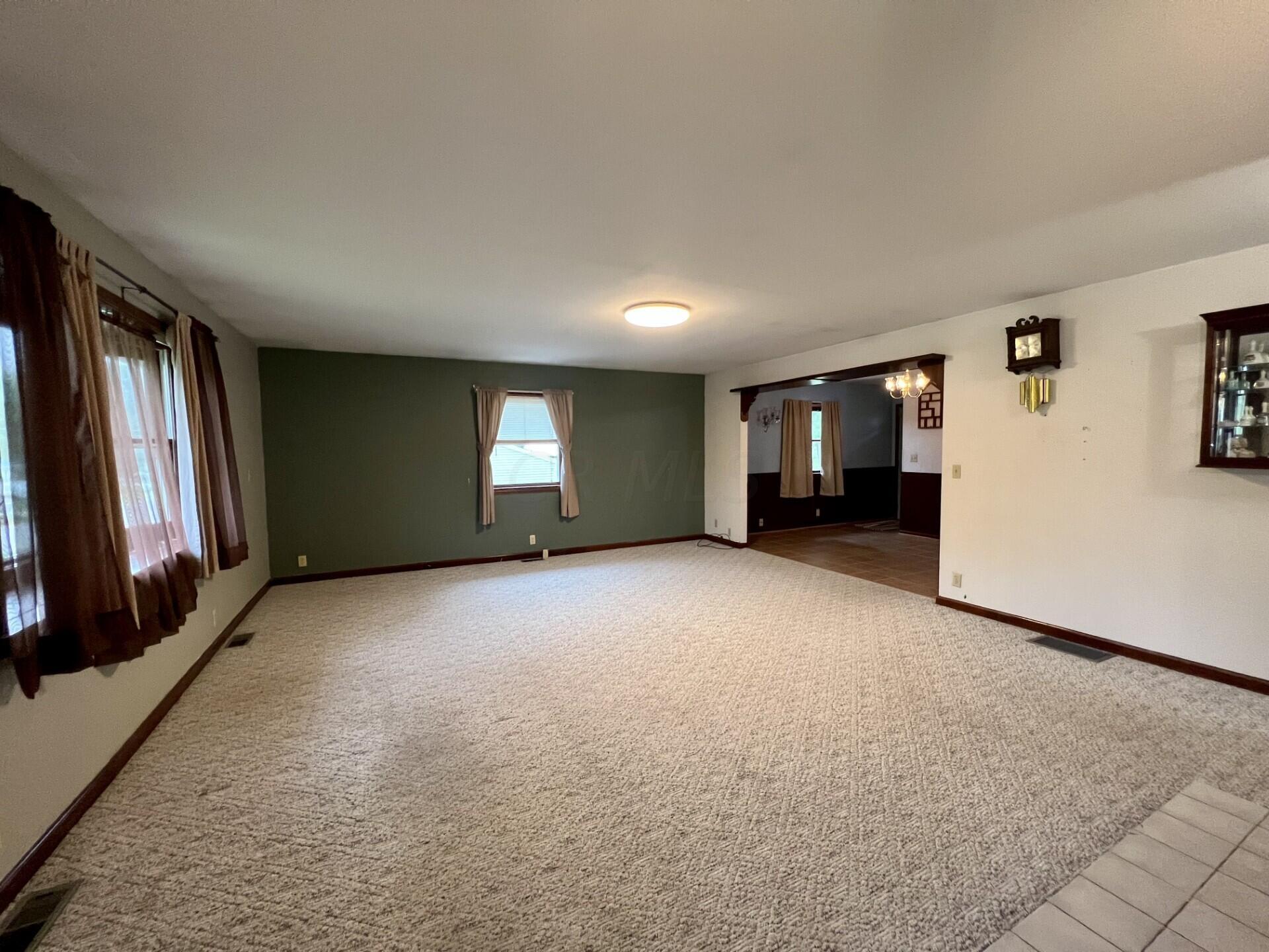 990 Spring Street Lancaster, OH 43130 - Photo 6 of 20 spring three