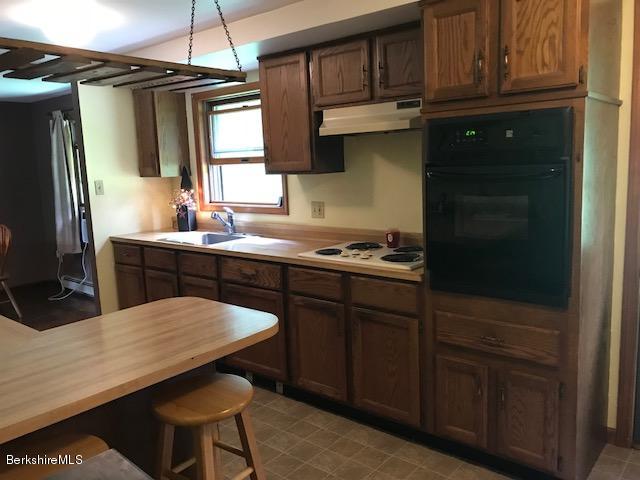 431 W Road Adams, MA 01220 - Photo 4 of 12 Kitchen