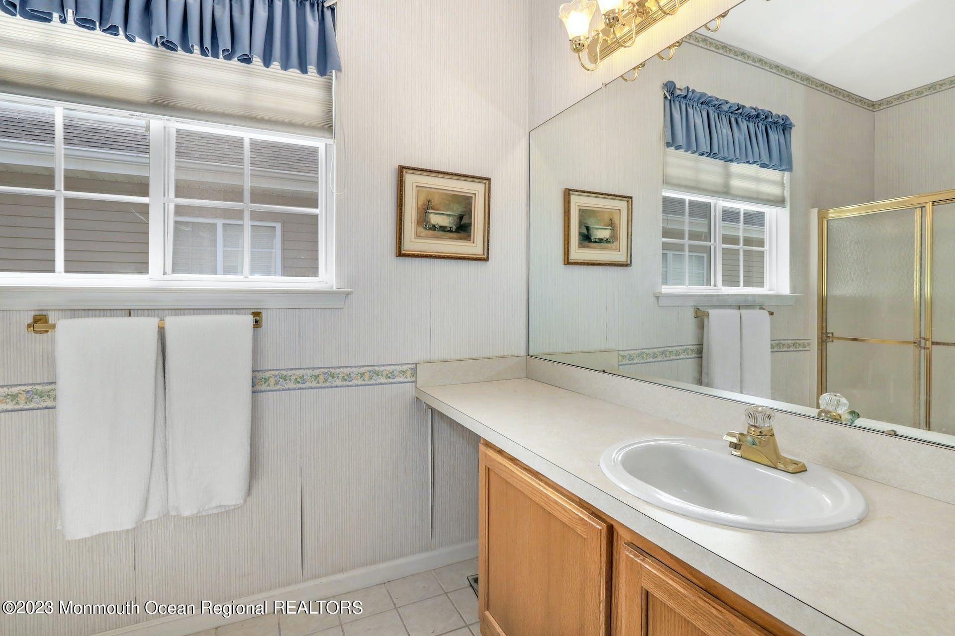54 Sandpiper Road Barnegat, NJ 08005 - Photo 20 of 27 022-451269-54_Sandpiper_Road_IMG_9932_HD