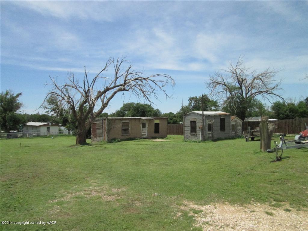 5203 River Road Amarillo, TX 79108 - Photo 19 of 27 BACKYARD 3