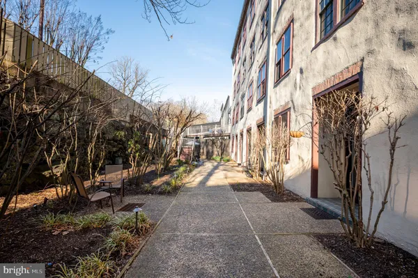 $355,000 | 49 Bancroft Mills Road, Unit D1, Wilmington, DE 19806