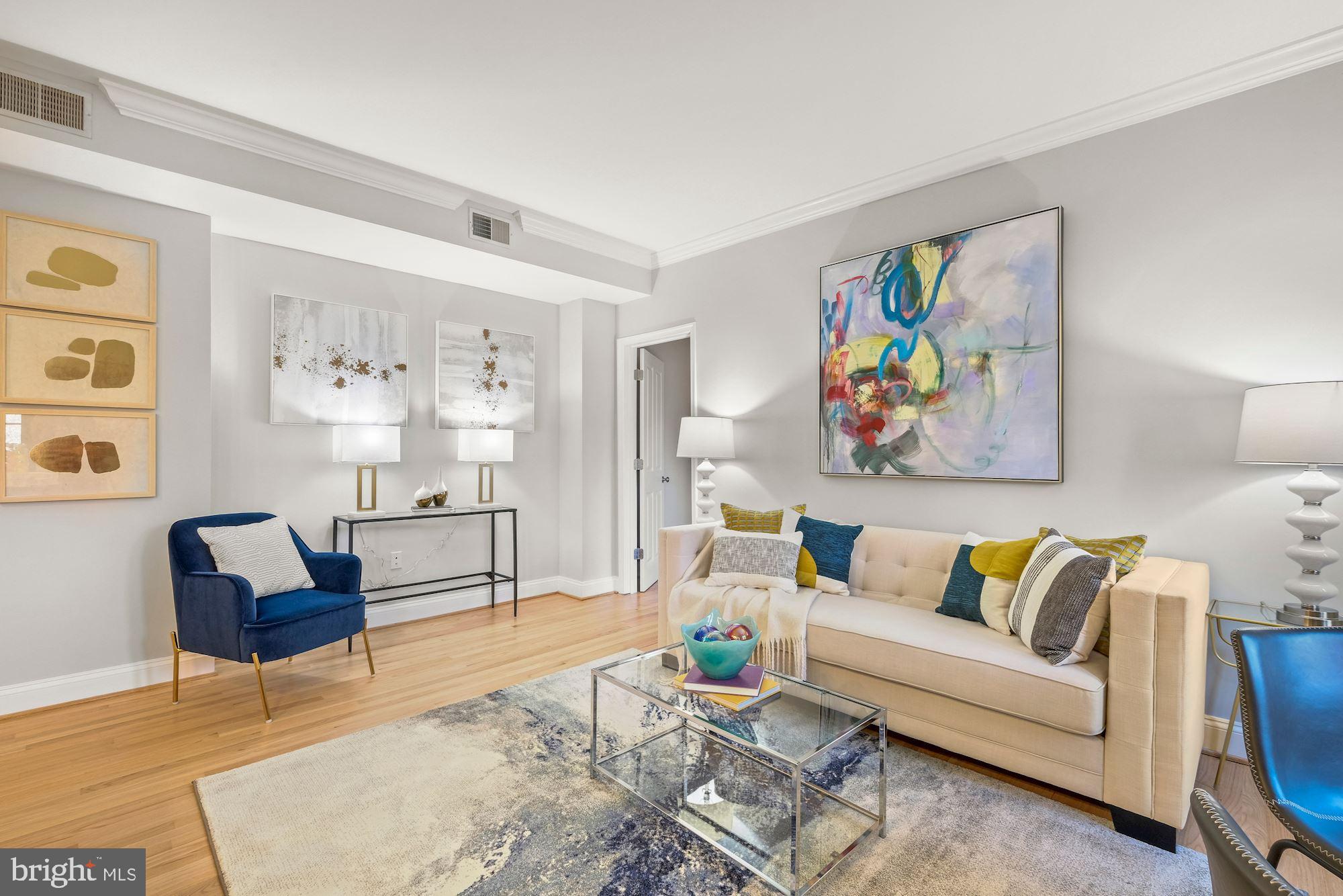 1701 16th Street Northwest, Unit 316 Washington, DC 20009 - Photo 11 of 42 Spacious living room