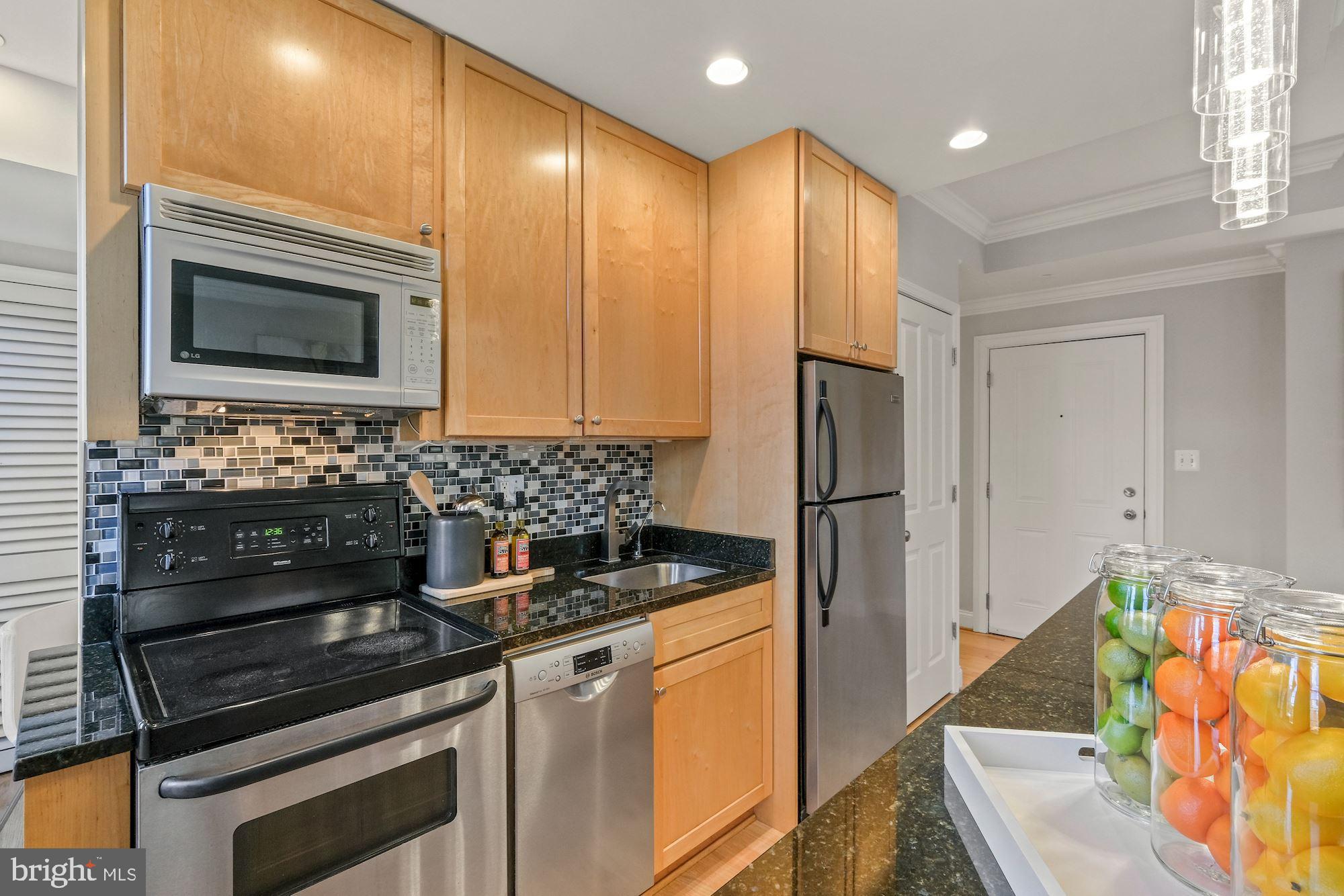 1701 16th Street Northwest, Unit 316 Washington, DC 20009 - Photo 20 of 42 Stainless steel appliances