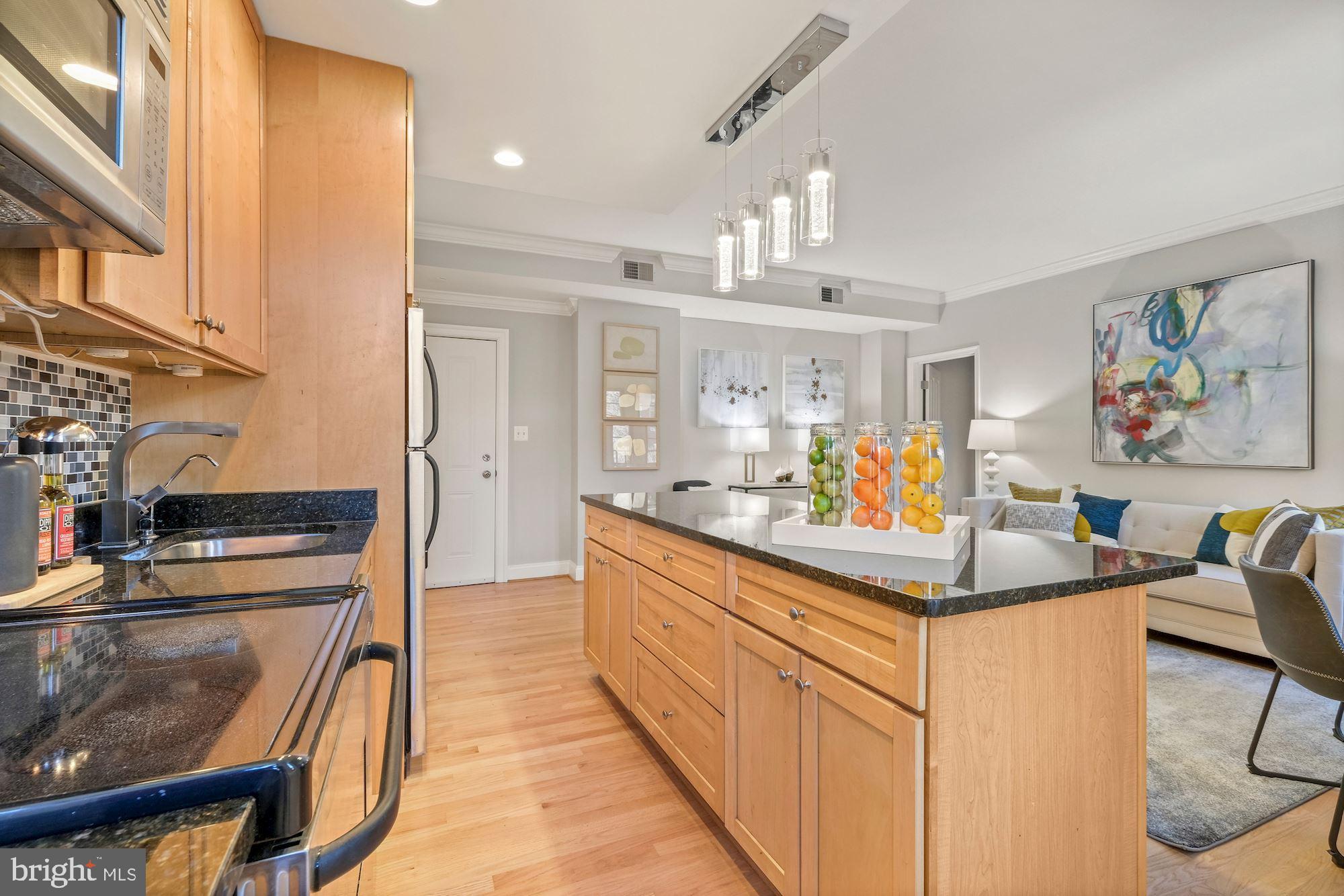 1701 16th Street Northwest, Unit 316 Washington, DC 20009 - Photo 21 of 42 At-home chef's dream layout