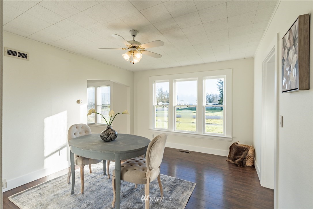 343 Second Street Sumas, WA 98295 - Photo 12 of 38 Gallery Image 12
