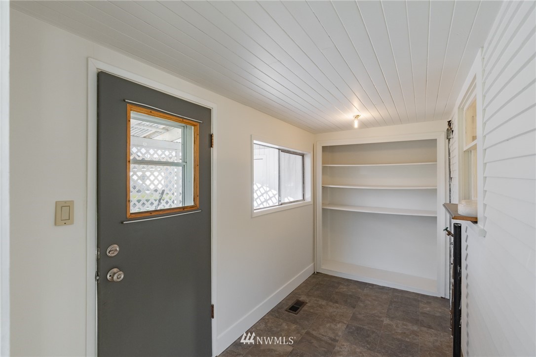 343 Second Street Sumas, WA 98295 - Photo 30 of 38 Gallery Image 30