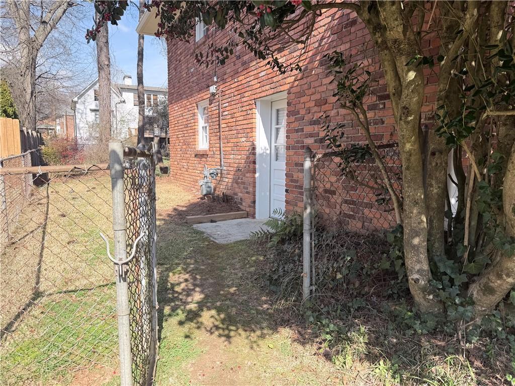 2888 Bonanza Drive, Unit B Decatur, GA 30033 - Photo 10 of 10