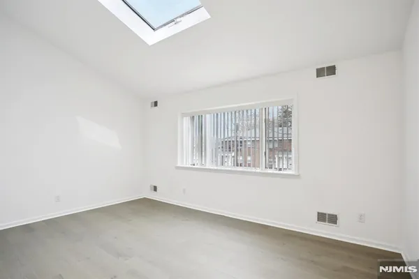 $2,850 | 66 Park Avenue, Unit C, Park Ridge, NJ 07656