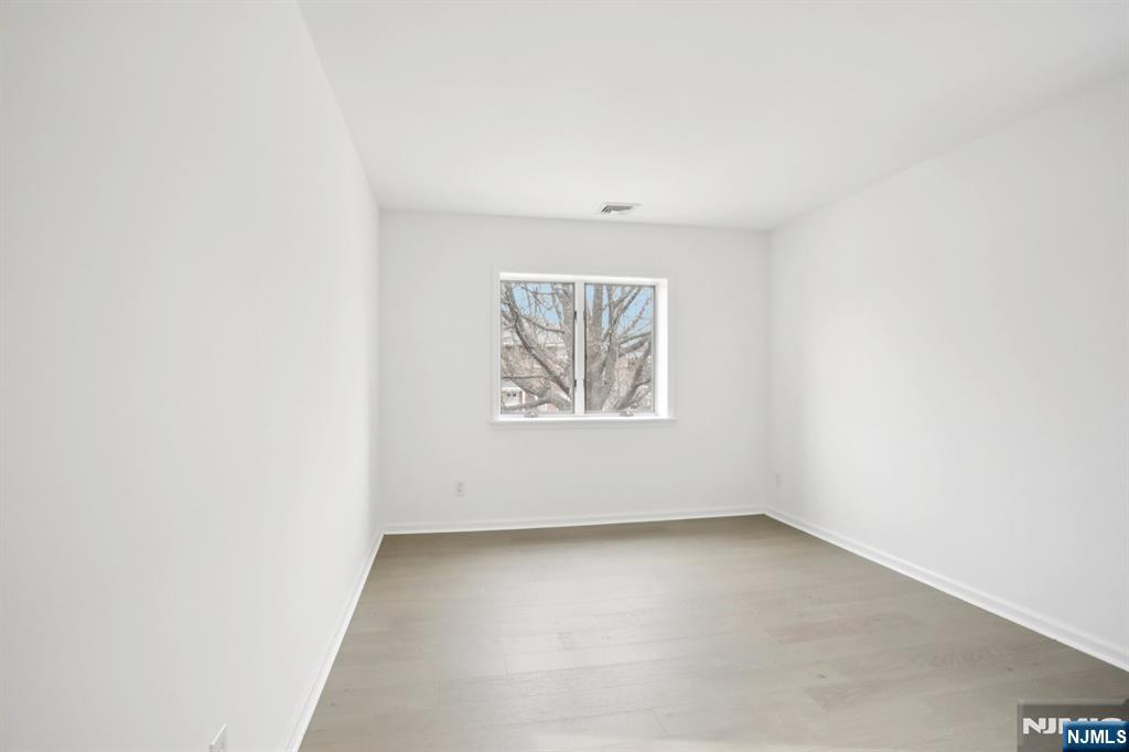 66 Park Avenue, Unit C Park Ridge, NJ 07656 - Photo 16 of 20