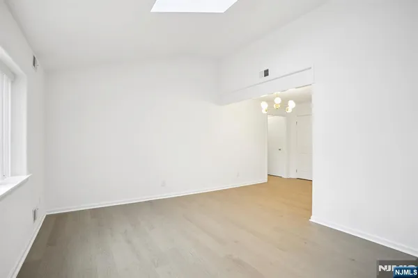 $2,850 | 66 Park Avenue, Unit C, Park Ridge, NJ 07656