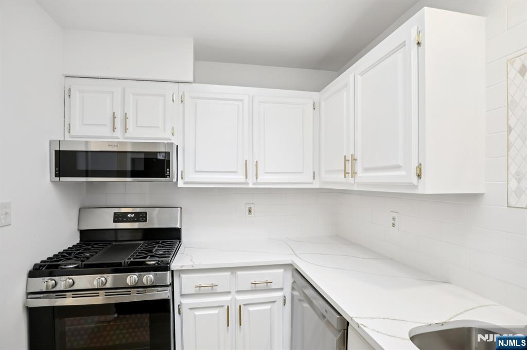 66 Park Avenue, Unit C Park Ridge, NJ 07656 - Photo 7 of 20