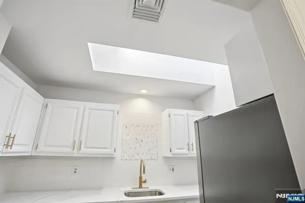 $2,850 | 66 Park Avenue, Unit C, Park Ridge, NJ 07656