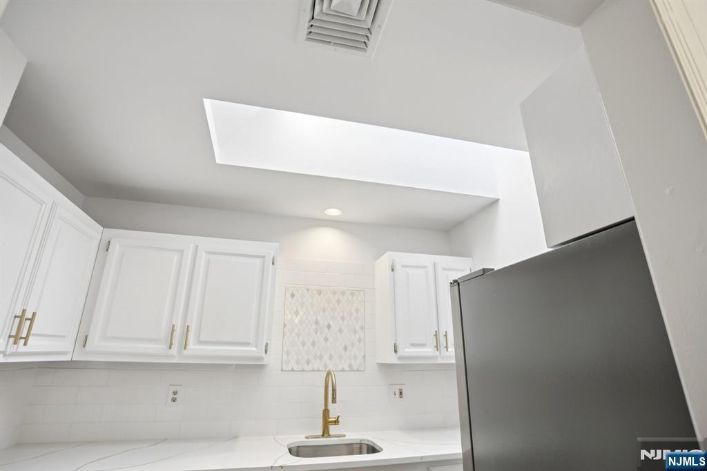 66 Park Avenue, Unit C Park Ridge, NJ 07656 - Photo 8 of 20