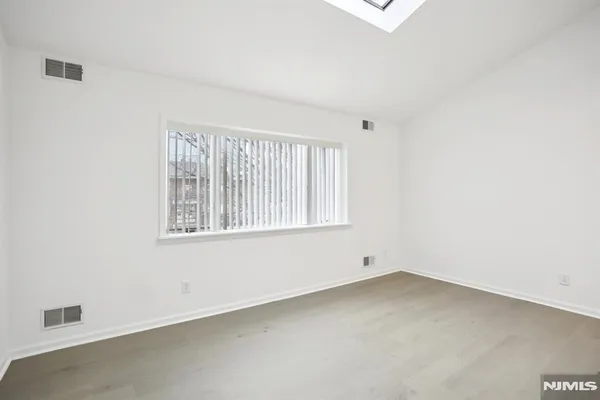 $2,850 | 66 Park Avenue, Unit C, Park Ridge, NJ 07656