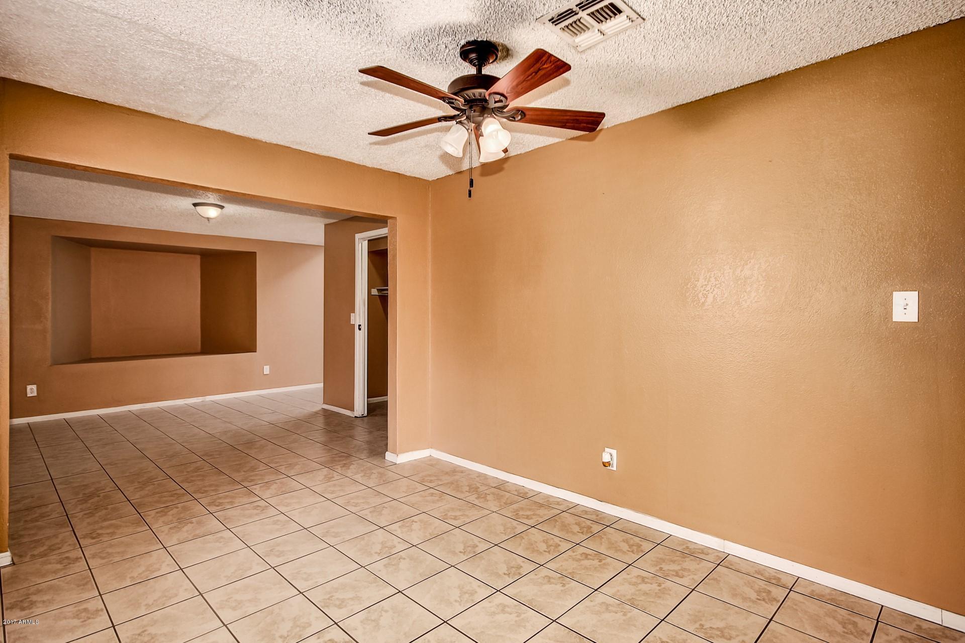 6807 West Berkeley Road Phoenix, AZ 85035 - Photo 16 of 27 Berkeley (16)