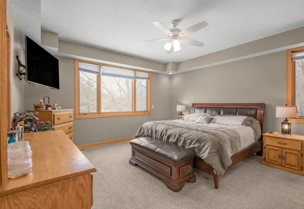 $1,200,000 | 15886 64th Street Southeast, Becker, MN 55308