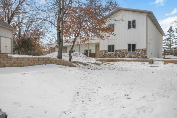 $1,200,000 | 15886 64th Street Southeast, Becker, MN 55308