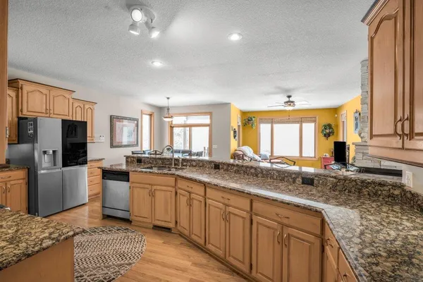 $1,200,000 | 15886 64th Street Southeast, Becker, MN 55308
