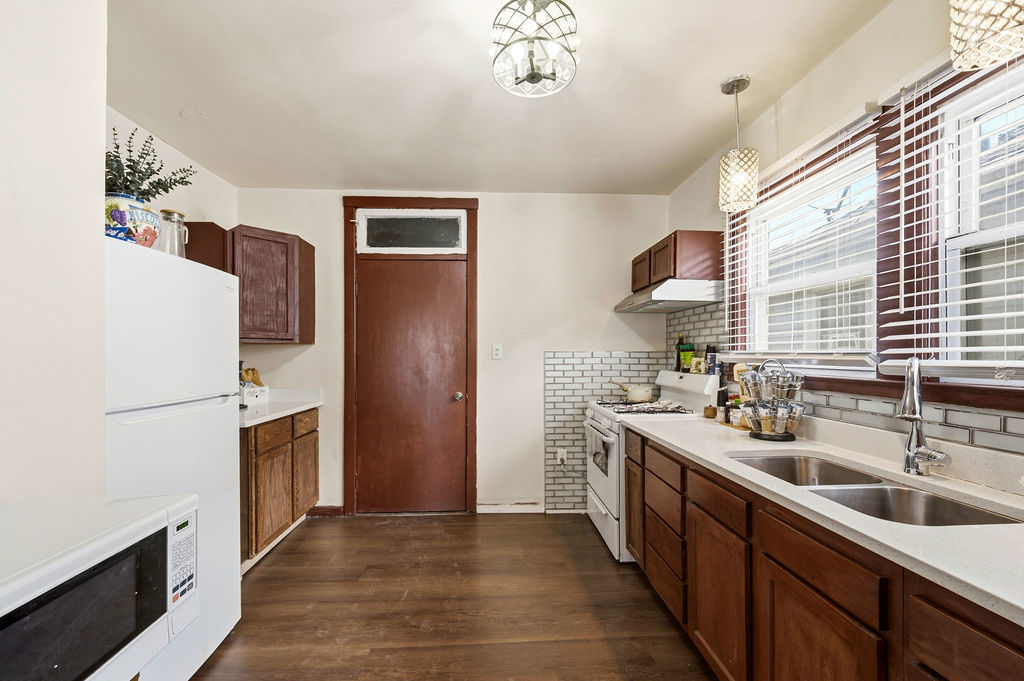 1018 West 115th Street Chicago, IL 60643 - Photo 11 of 29