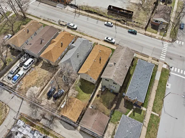 $240,000 | 1018 West 115th Street, Chicago, IL 60643