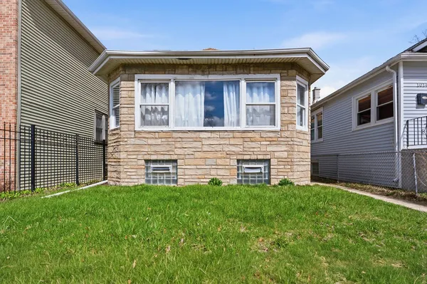 $240,000 | 1018 West 115th Street, Chicago, IL 60643