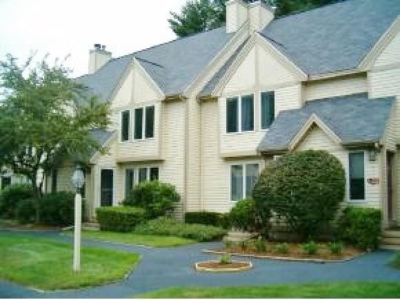 9 Salisbury Road, Unit 61 Nashua, NH 03064 - Photo 1 of 30