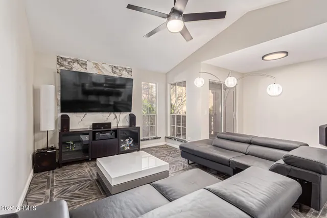 $290,000 | 200 East Southern Avenue, Unit 242, Tempe, AZ 85282