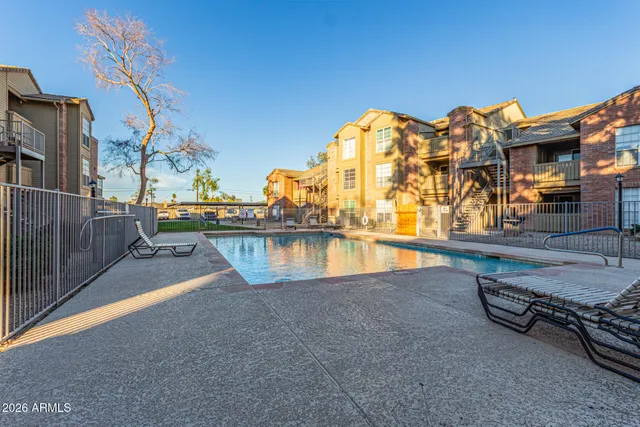 $290,000 | 200 East Southern Avenue, Unit 242, Tempe, AZ 85282