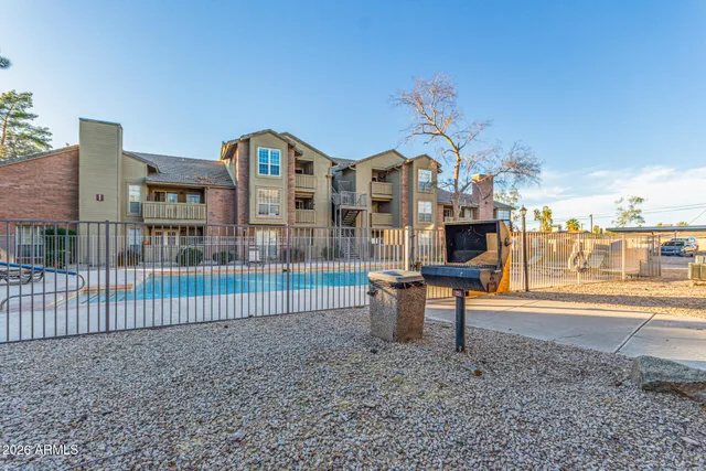 $290,000 | 200 East Southern Avenue, Unit 242, Tempe, AZ 85282