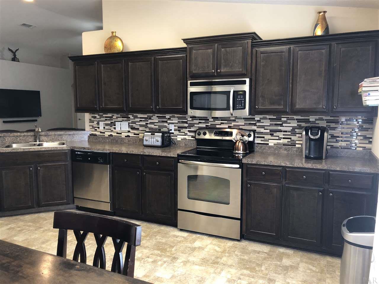 3396 Wasatch Range Loop Pensacola, FL 32526 - Photo 11 of 45 Gallery Image 11