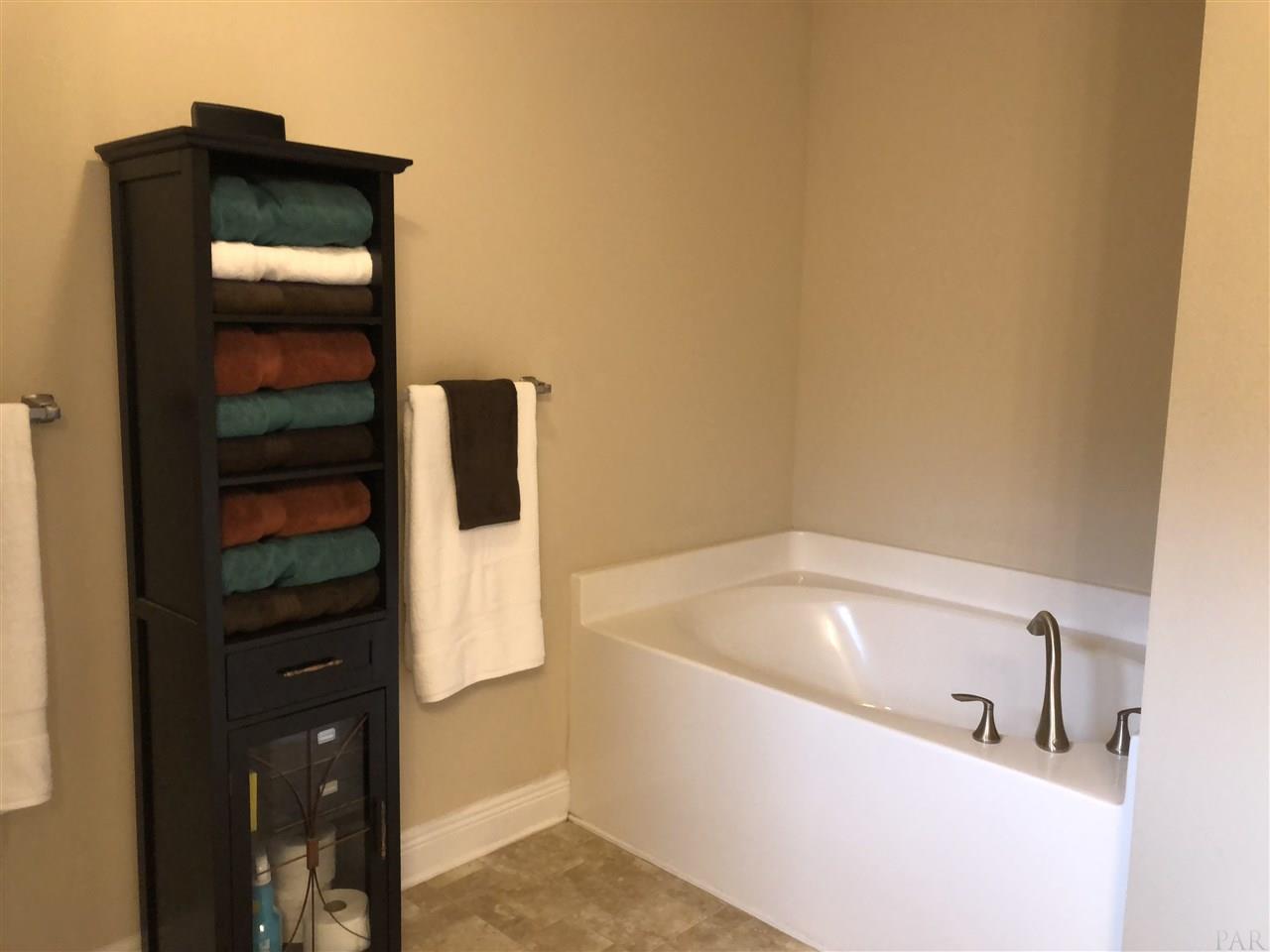 3396 Wasatch Range Loop Pensacola, FL 32526 - Photo 26 of 45 Gallery Image 26