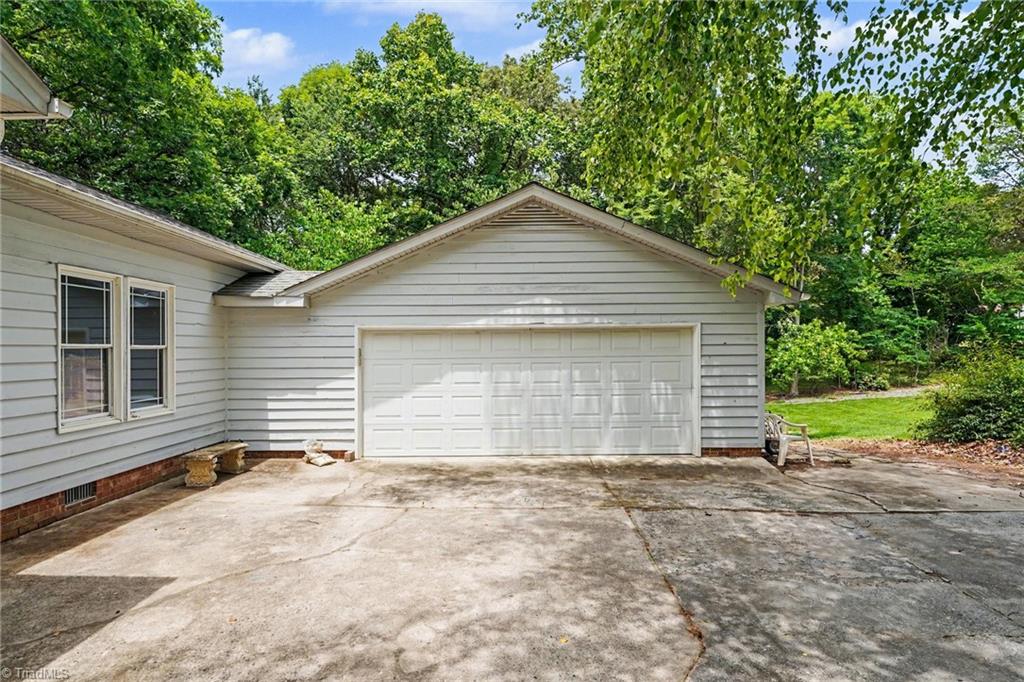 1801 Dantzler Road High Point, NC 27265 - Photo 40 of 47