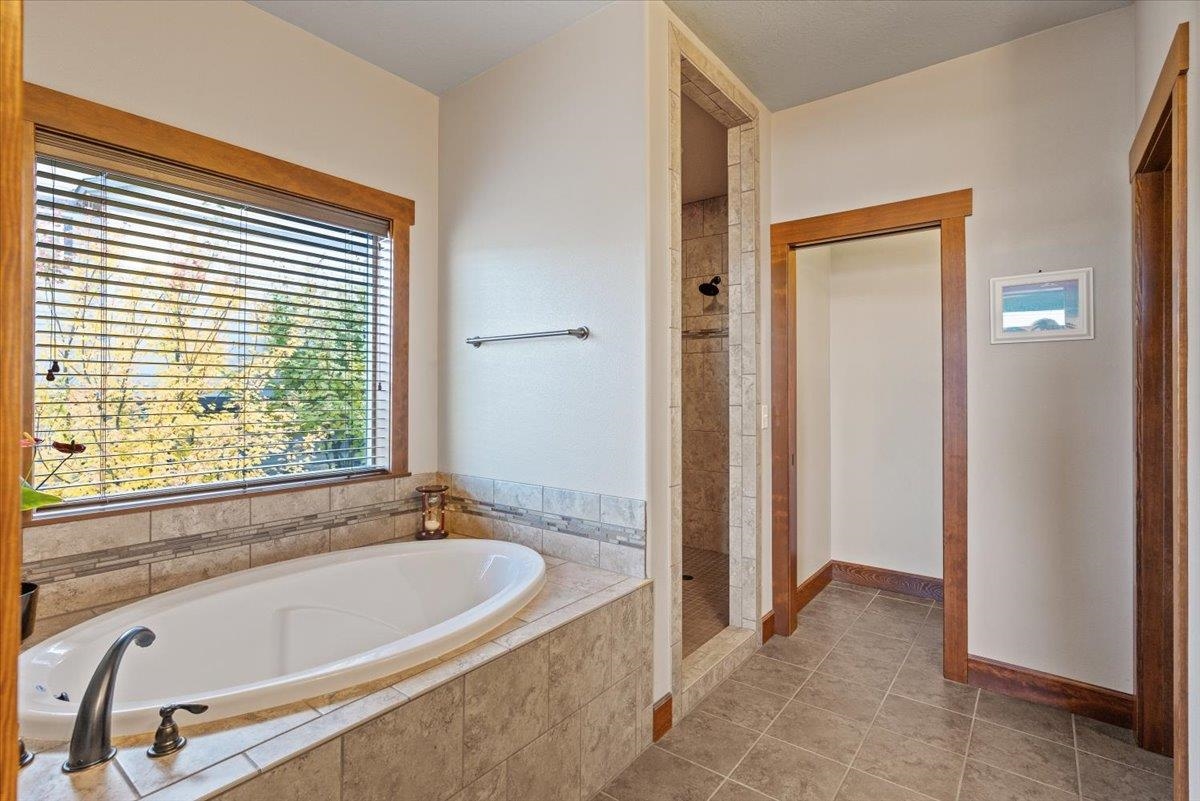 18007 East Daystar Road Greenacres, WA 99016 - Photo 13 of 37 Gallery Image 13