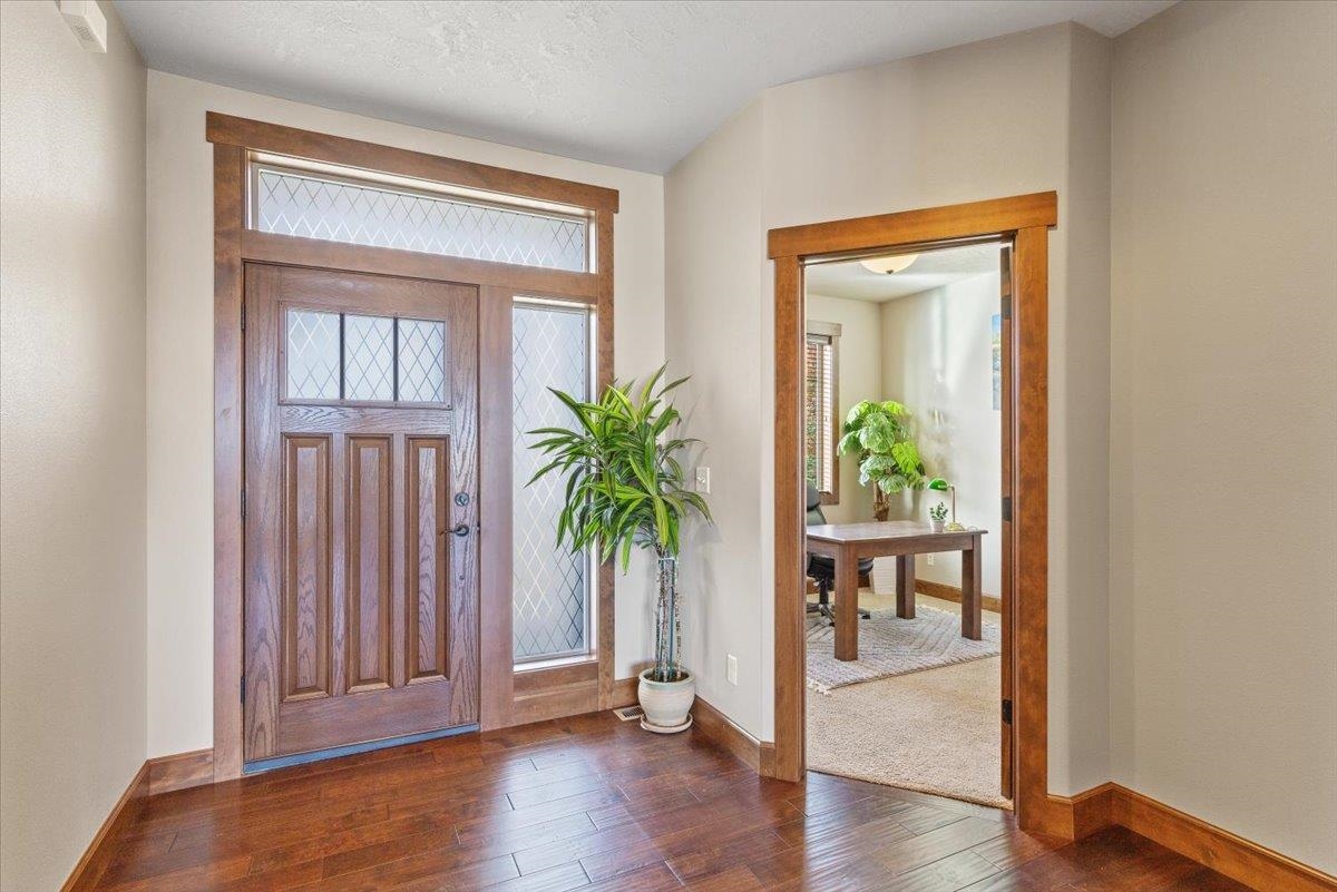 18007 East Daystar Road Greenacres, WA 99016 - Photo 2 of 37 Gallery Image 2