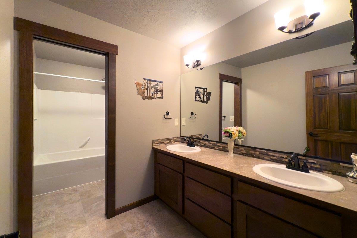 18007 East Daystar Road Greenacres, WA 99016 - Photo 26 of 37 Gallery Image 26